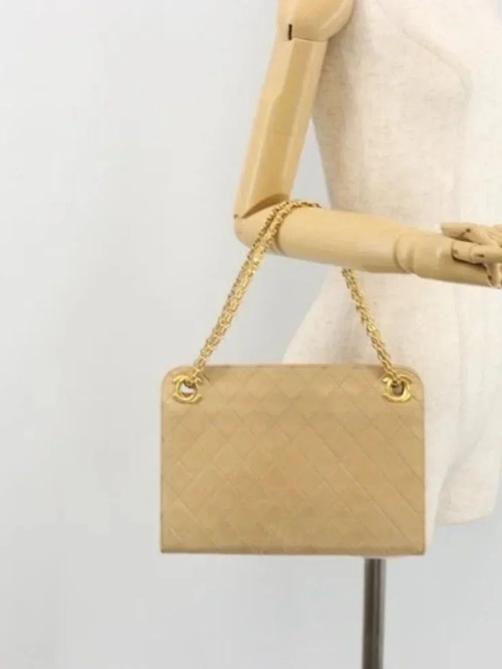 CHANEL Matelasse Chain Shoulder Bag Lamb Skin Beige Gold CC Auth 176218